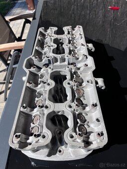 Honda CBX 1000 hlava - 5