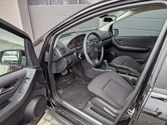 Mercedes Benz A 1,5 benzín, 70 KW, Automat - 5