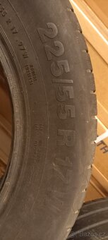 Prodám letní pneu R17 - 5