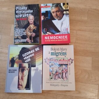 RŮZNÉ KNIHY pro zábavu a poučení - 5