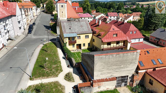 Rodinný dům se stodolou a uzavřeným dvorem a zahradou, Poběž - 5