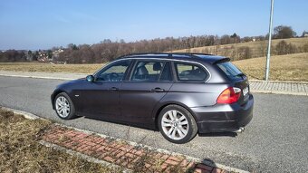 BMW 330d Touring, 2006, manuál, 420 000 km
- 5