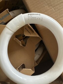 Prodám zářivky PHILIPS - 5