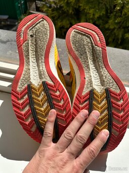 Saucony Endorphin Speed 2 46 - 5