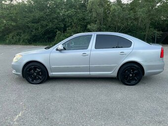 Octavia 1.6tdi 2012 - 5