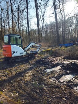 Bobcat 325 - 5