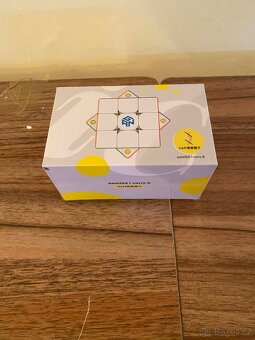 Chytrá magnetická kostka 3×3×3 GAN 356i Carry S - 5