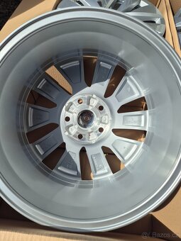 5x112 r17 Originál Vw Passat B9,Superb 4 - 5
