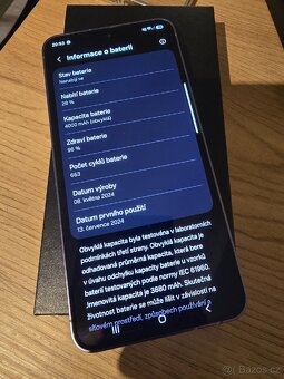 Samsung Galaxy S24 - 5