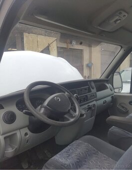 Nissan Interstar 2.5 dci - 5