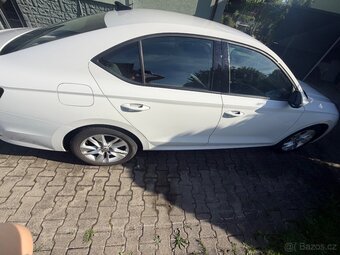 ŠKODA OCTAVIA IV 1.5 TSI 110 kW AMBIENTE - 5