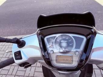 Akce čtvrtek sleva 2000,- Kymco People 125i GT - 5