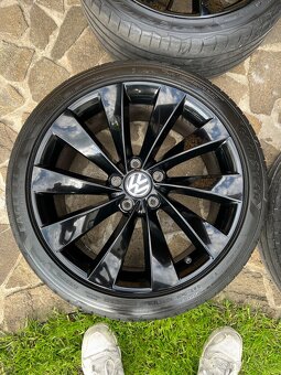 Alu kola Volkswagen Interlagos “Turbiny” 5x112 r18 letní pn - 5