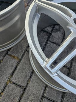 Alu kola 5x114.3 r18 - 5