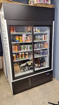 Prosklená lednice Tefcold FSC 1000 a 1200 - 5