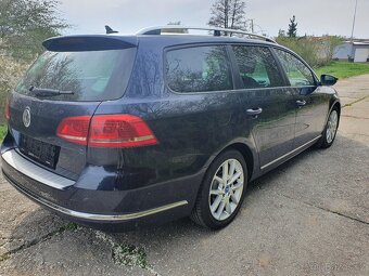 Volkswagen Passat B7 R-Line 2.0TDi 103 kw 4x4 - 5