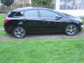 HYUNDAI I30 1.6 DOHC 88kw.r.v.2015 nové v čr. - 5