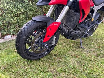 Ducati Hyperstrada 821 - 5