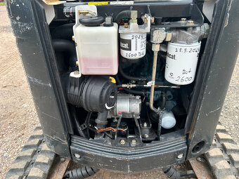 Minibagr Bobcat E10z - 5