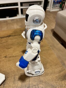 Zigybot robot Viktor - 5