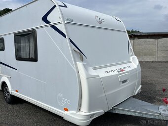 Karavan TEC Travel King 490, předstan, královská postel - 5