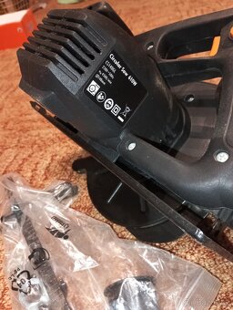 zánovní elektrická kotoučová pila 610 w - 5