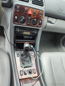 Mercedes benz clk 200 2001 - 5