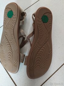 Nové dámské kožené sandály - 5