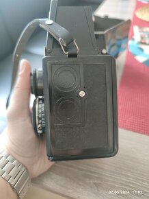 Starožitný fotoaparát Lubitel-2 - 5