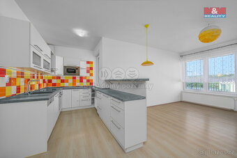 Prodej bytu 3+kk, 85 m², Pardubice, ul. Pod Vinicí - 5