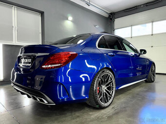Mercedes-Benz C trieda Sedan C63 S AMG - 5