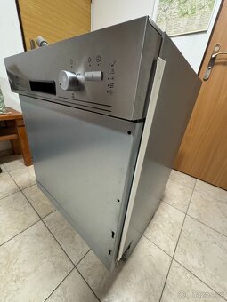 Prodám starší myčku Elektolux - 5