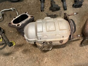Mazda CX-7 2.3 DiSi 177kw - motor, převodovka - 5
