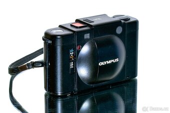 Olympus XA + blesk A16 - 5