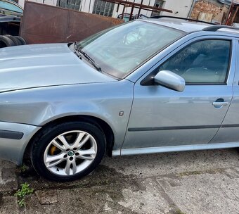 Škoda Octavia 1 kapota dveře alu kola 5x100 16 - 5