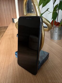 Prodej iPhonu X. - 5