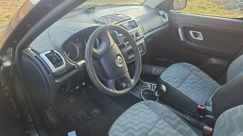 ŠKODA ROOMSTER - 5