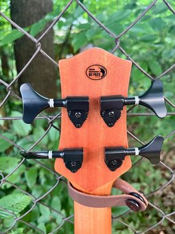 Basové ukulele Flight Du Bass Mah - 5