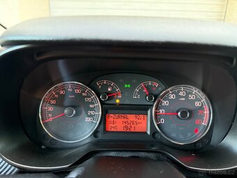 Fiat Grande Punto, 2009, 1,2i 48kW, ČR, Klima, Nová STK - 5