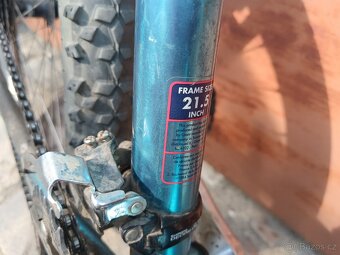 Giant Escaper Expert kolo, ALU rám - 5
