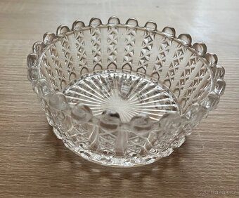 Skleněné mísy - 5