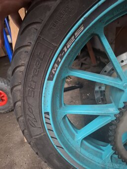 Zadní kolo na MT 125 - 5