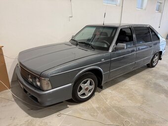 Tatra 613 Mi-LONG M95 - 5