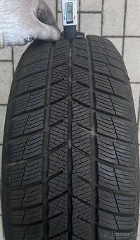 215/55 R17 - 4x zimní Barum 8mm, DOT3623 - 5