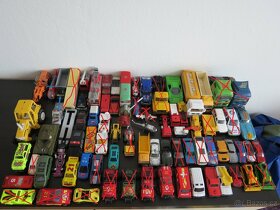 Autíčka staré modely angličáky 80. léta. - 5