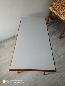 RETRO KONFERENČNÍ STOLEK. - 5