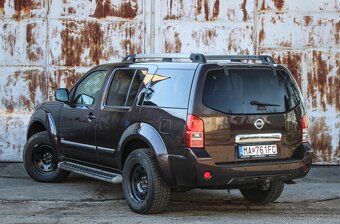 Nissan Pathfinder 3.0 V6 A/T 7MIEST - 5