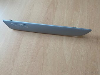 Dekor lišta Audi A4 b8 - 5