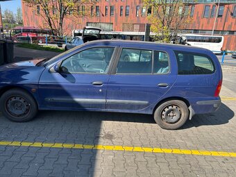 Renault Megane - 5