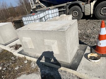 Formy na beton kostky 160x80x70 - 5